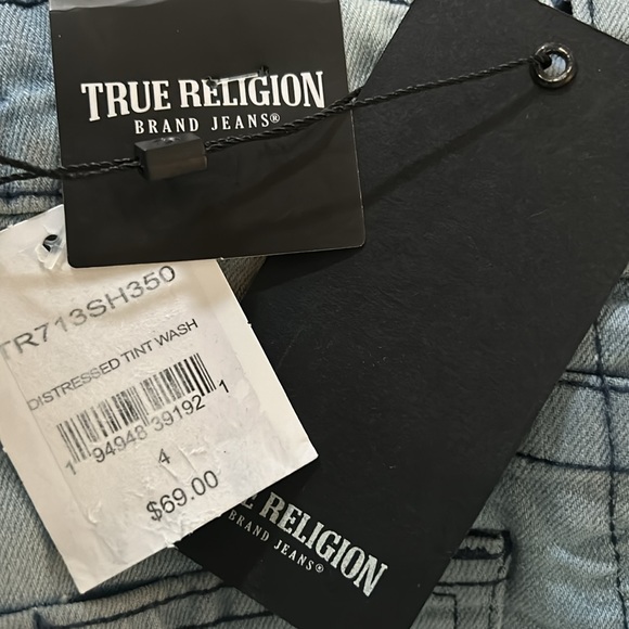 Boys Shorts, 4 , stone  washed jeans, True Religion, relaxed, slim, stretch, NWT - Picture 3 of 3